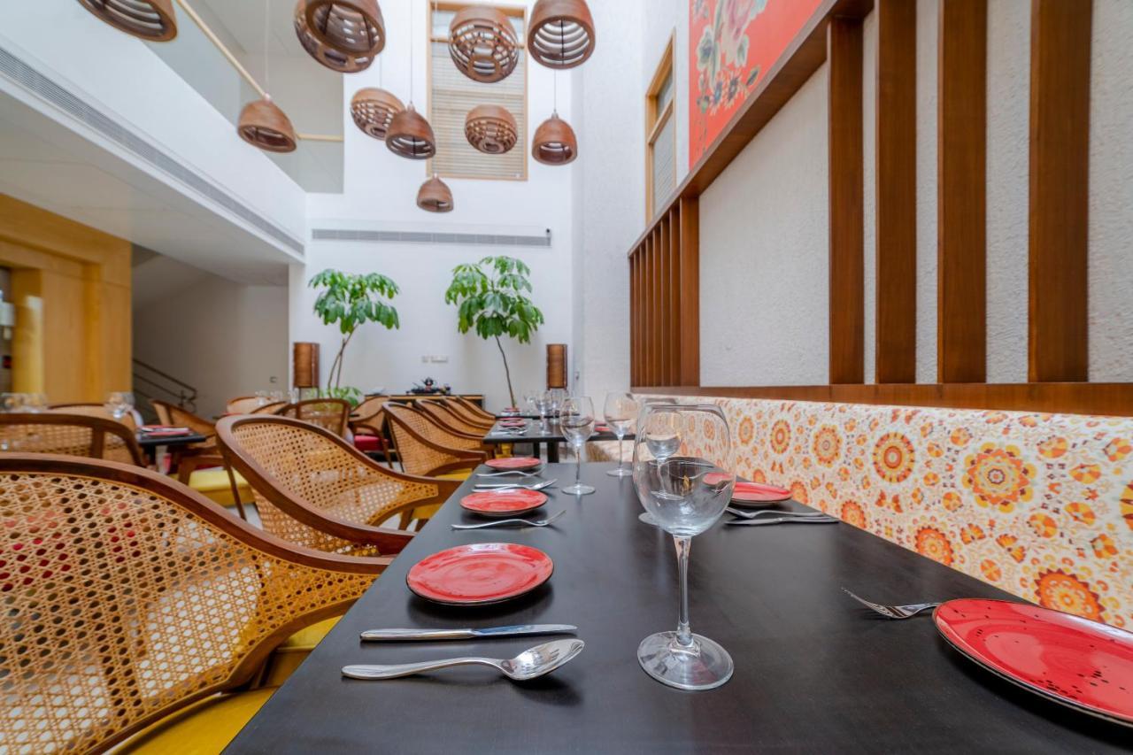 Ellaa Residences Hyderabad Bagian luar foto