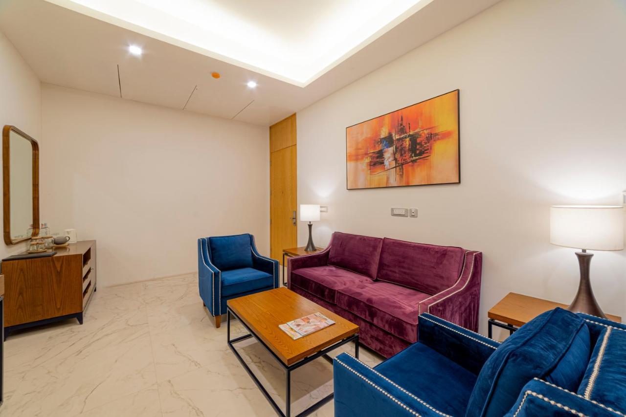 Ellaa Residences Hyderabad Bagian luar foto